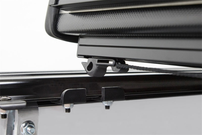 Access LOMAX Professional Series Tri-Fold Cover 07-19 Toyota Tundra 5ft 6in Bed B0050039