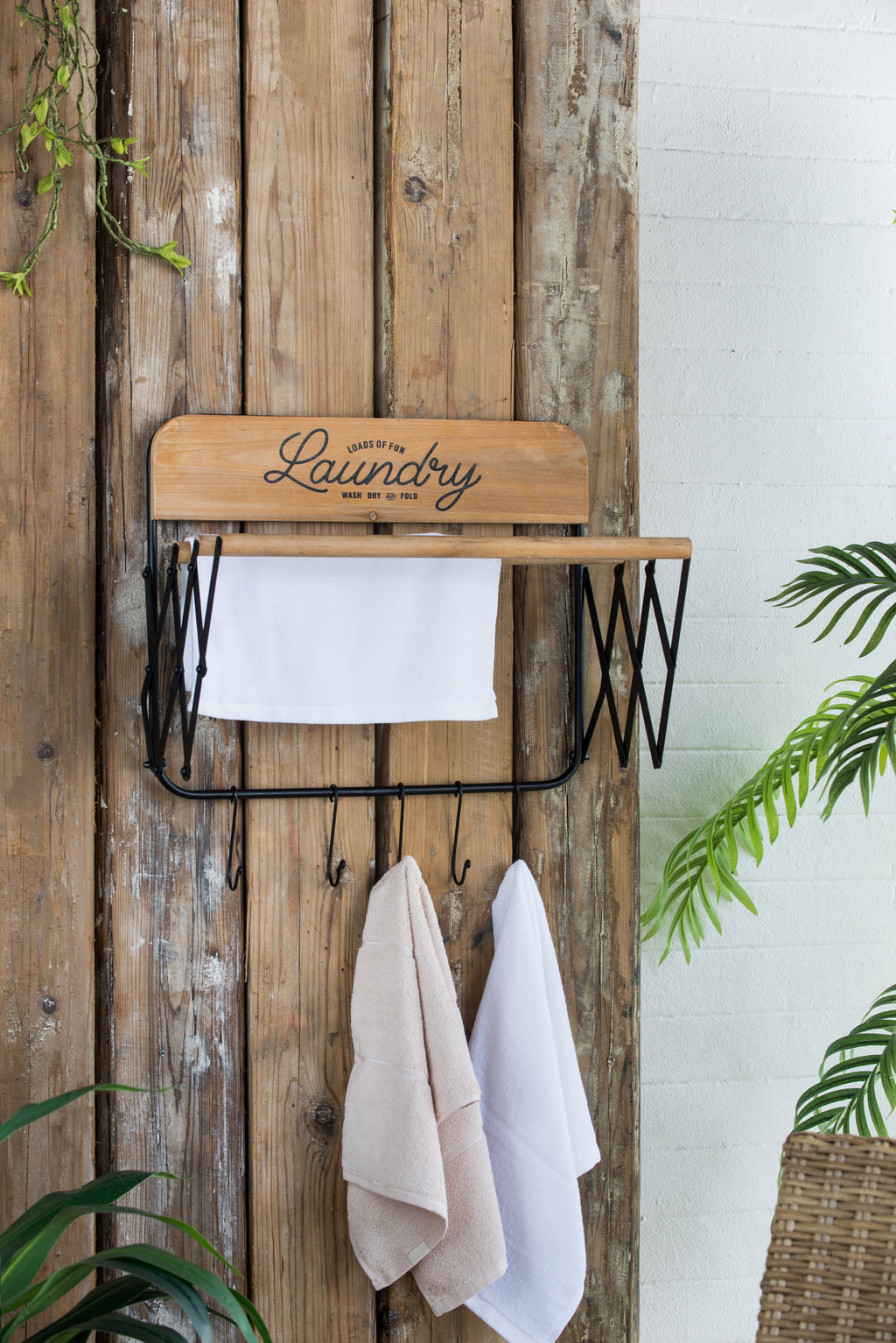 20x14x20 Laundry Rack with Accordion Design