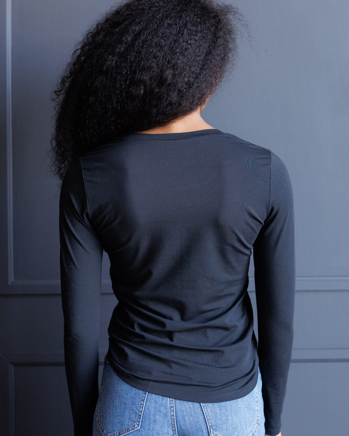 Essential Long Sleeve Tee