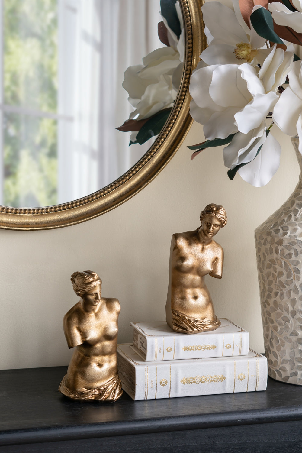 Set of 2 Venus de Milo Bust Bookends