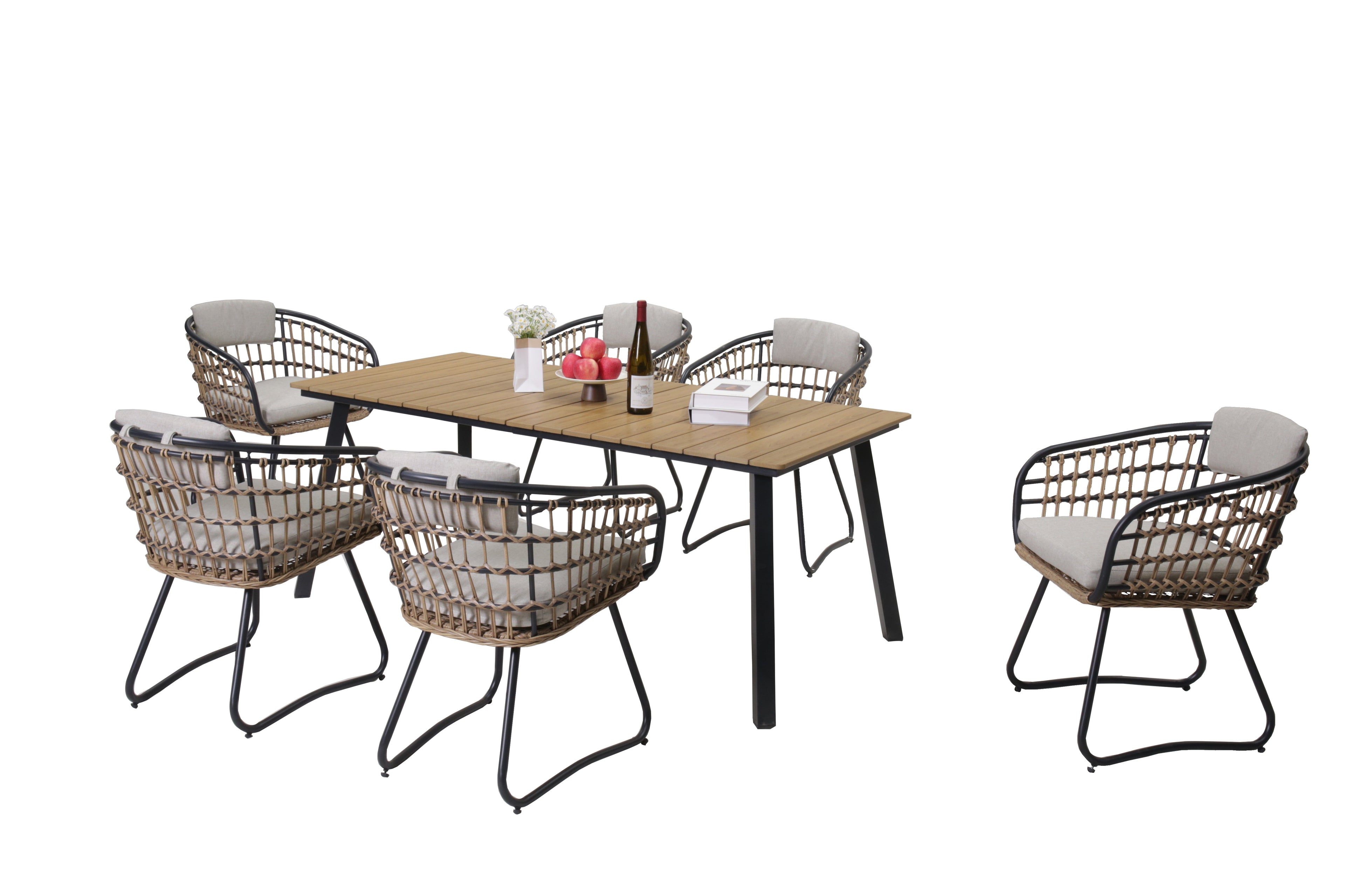 7-Piece Outdoor Wicker Dining Set