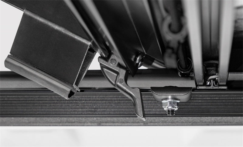 Access LOMAX Tri-Fold Cover 15-19 Chevy / GMC Full Size 1500 / 2500 / 3500 6ft 6in Bed B1020039
