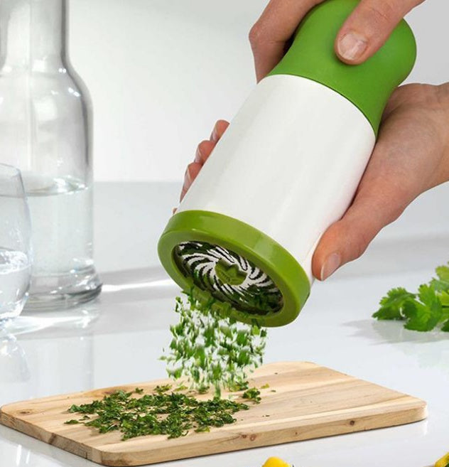 Manual Herb Grinder and Spice Chopper – Stainless Steel Blades