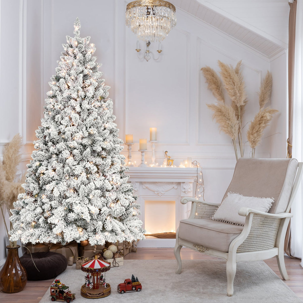 7.5FT Flocked Christmas Tree with 550 UL Lights and Pine Cones