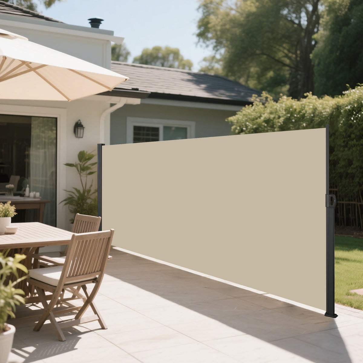Retractable Side Awning for Outdoor Privacy