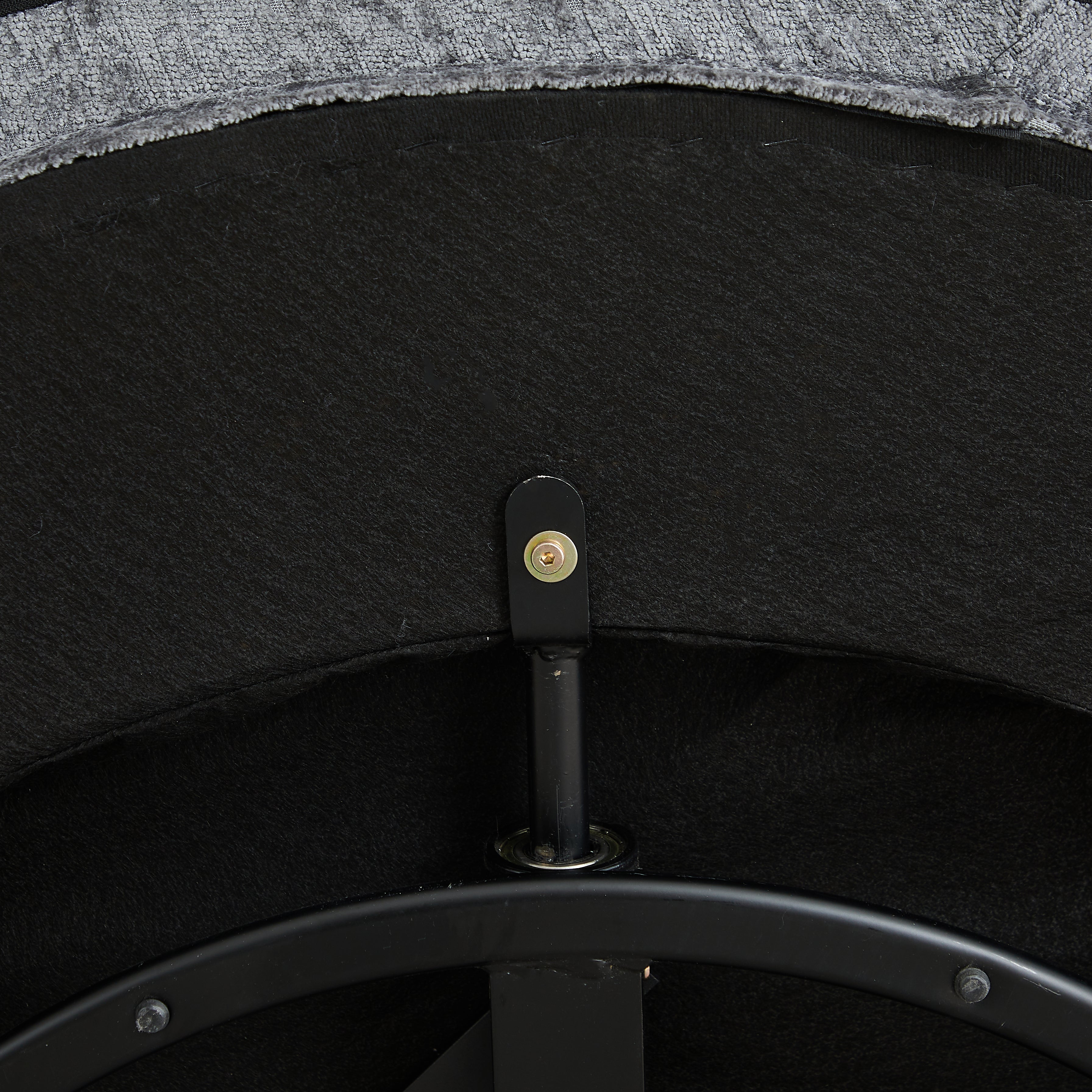 55''L Polyester Foam Single Swivel Chair