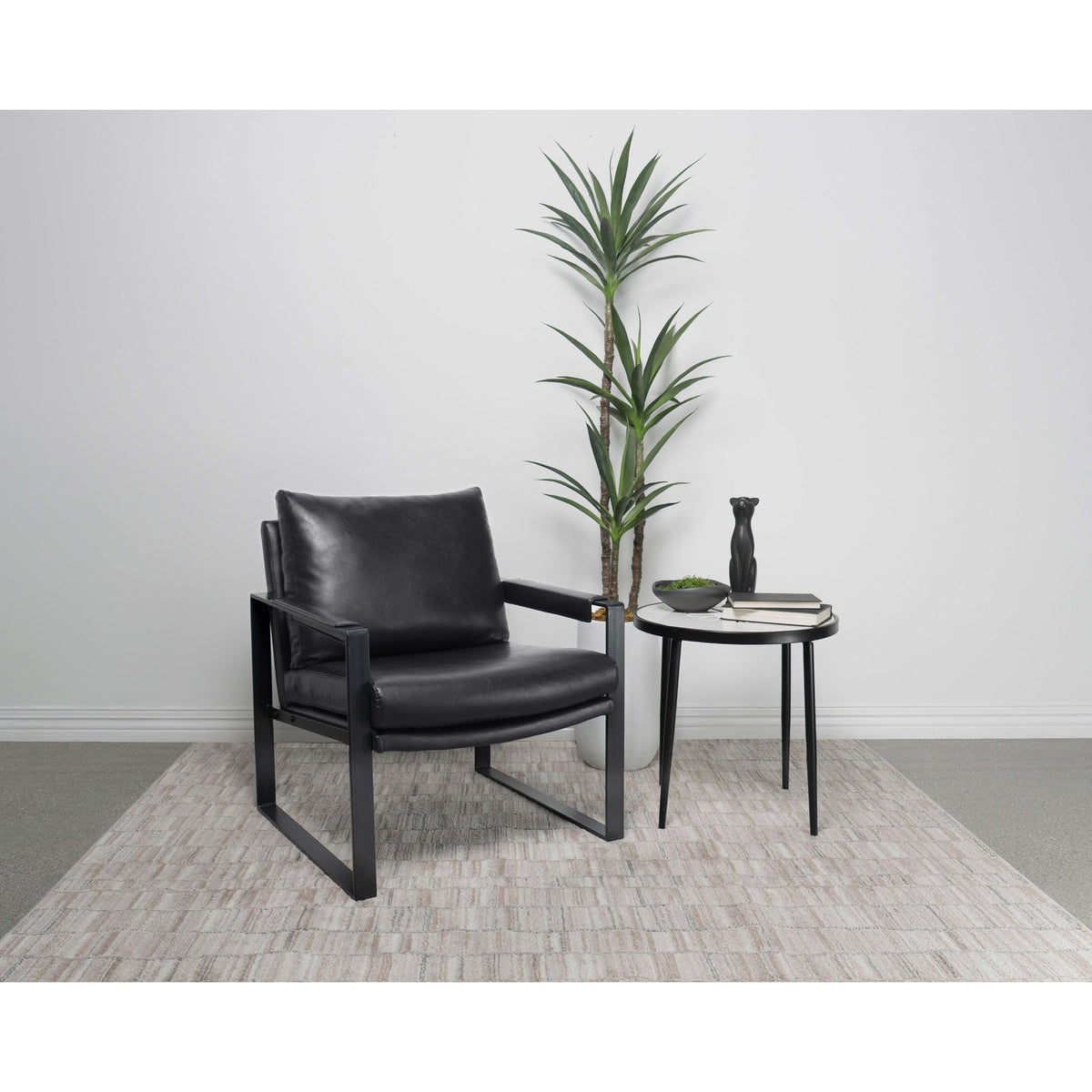 Goldbriar Accent Chair
