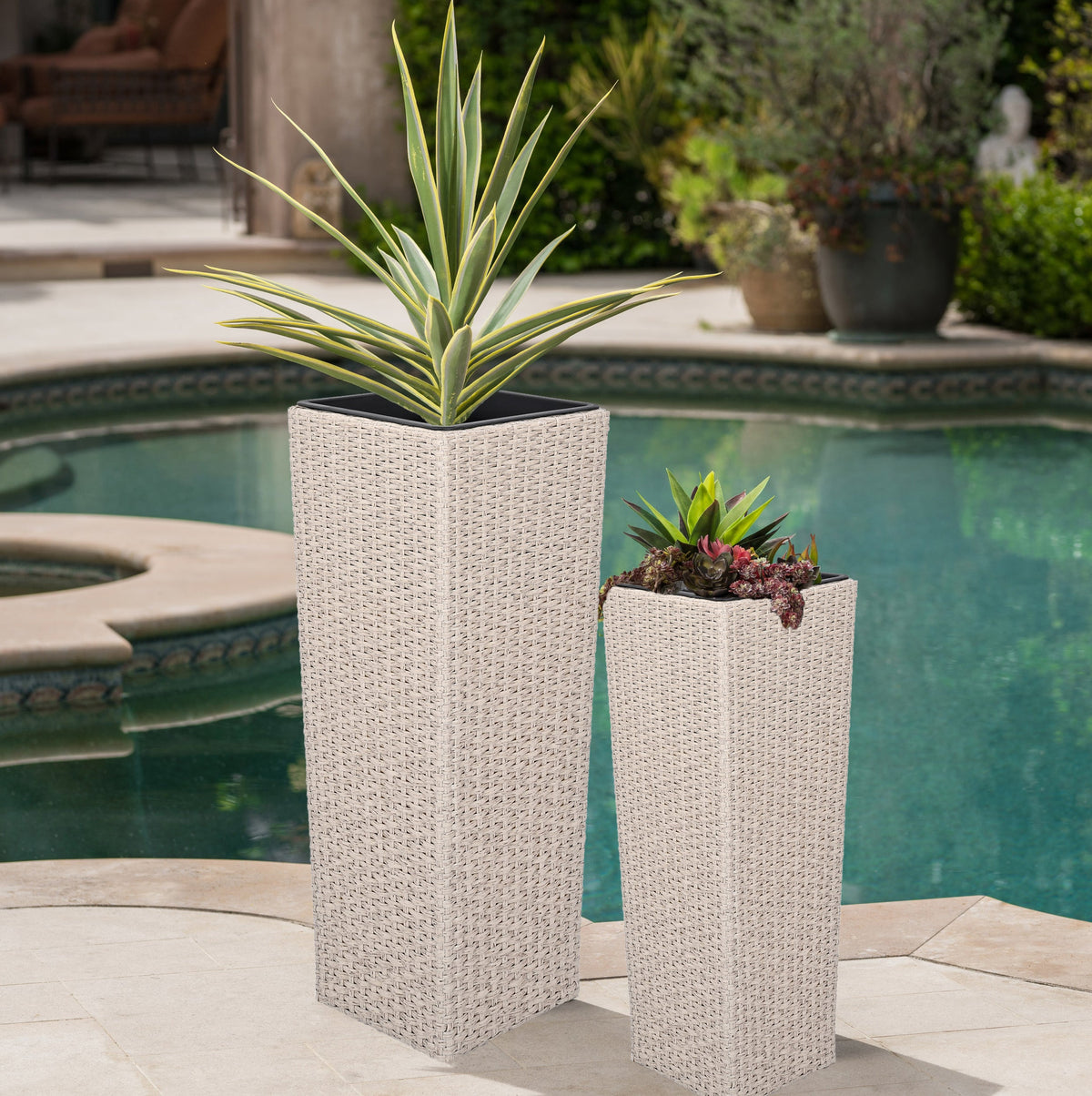 Outdoor PE Wicker Flower Pots, 2-Pcs Set