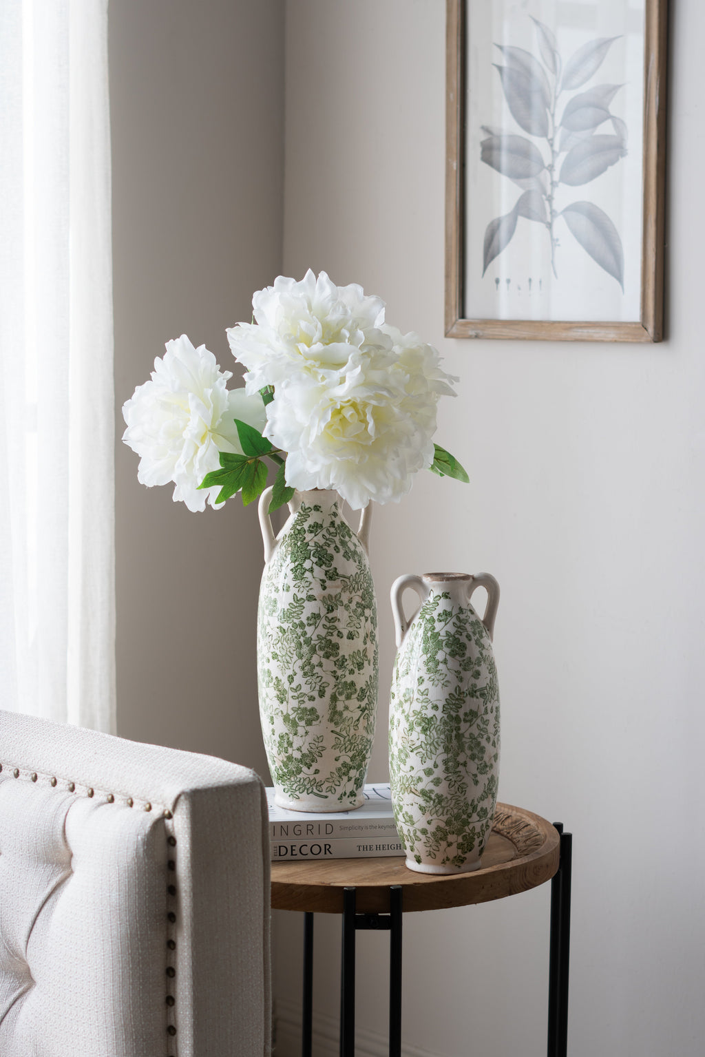 Elegant Ceramic Accent Vase