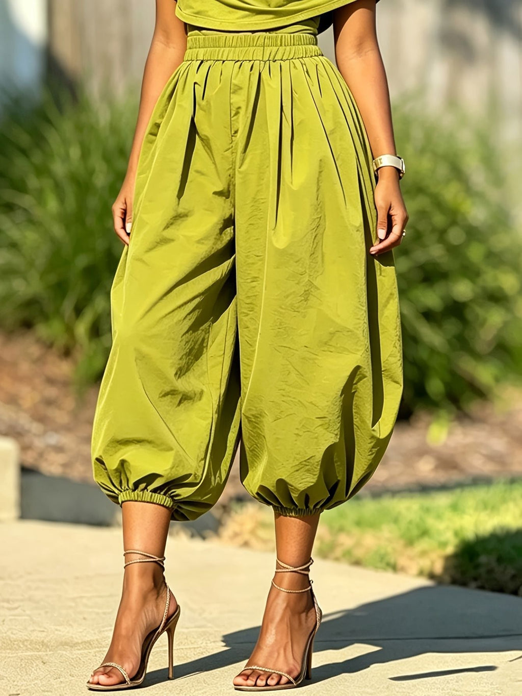 Women's Summer Loose Casual Solid Color Lightweight Breathable Jogger Lantern Pants Wide-Leg Pants Harem Pants With Lightweight Fabric