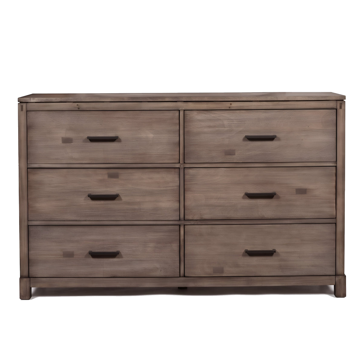 Traditional Style Dresser
