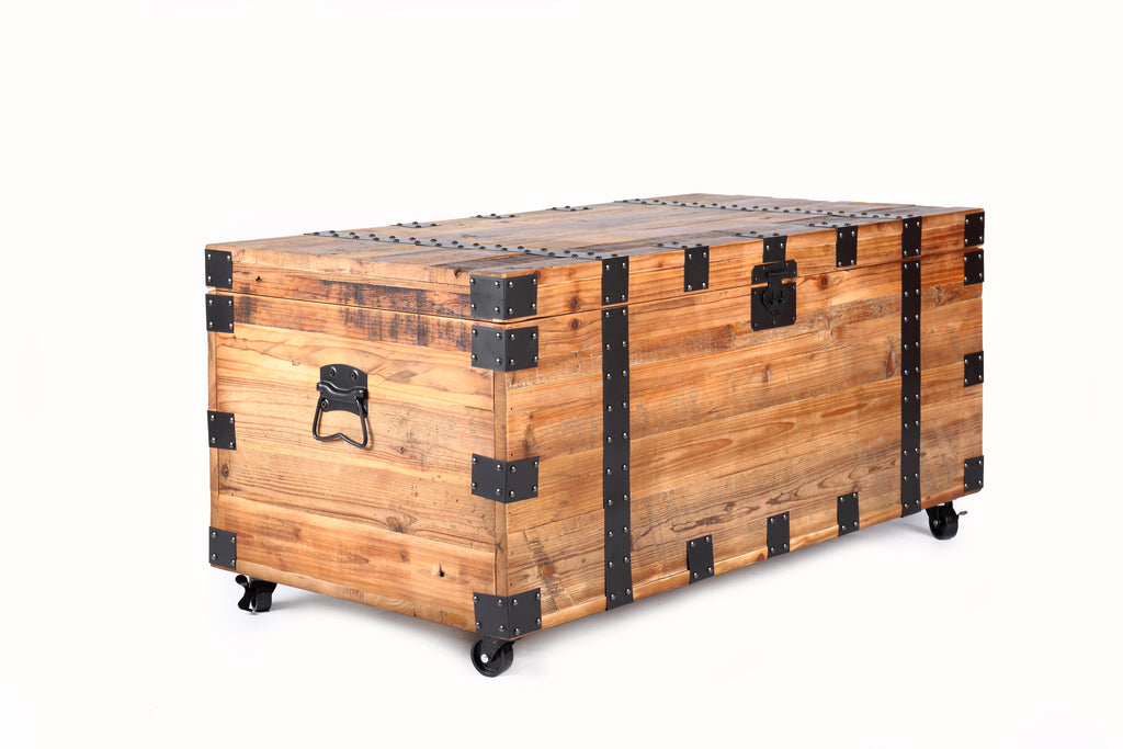 Trunk Table with Large Capacity Storage