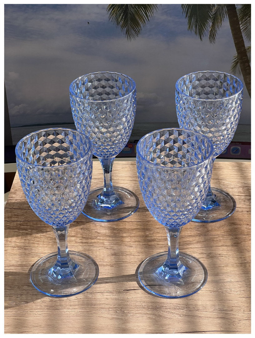 Diamond Cut Plastic Wine Glasses Set of 4 (12oz)