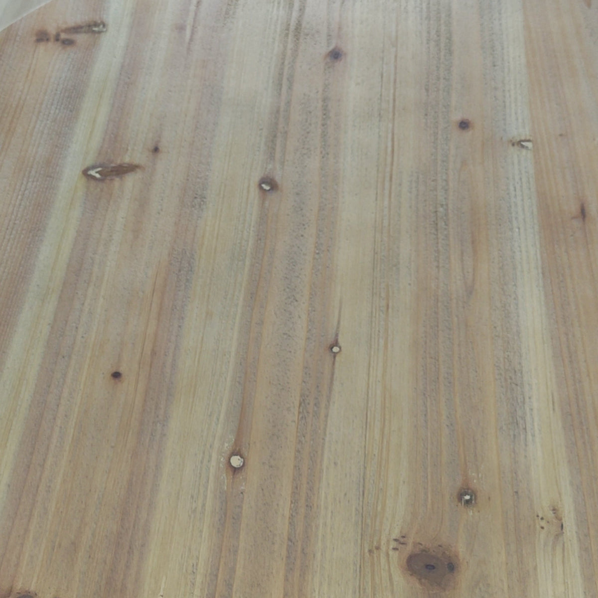 21.06" Vintage Style Bucket Shaped Coffee Table