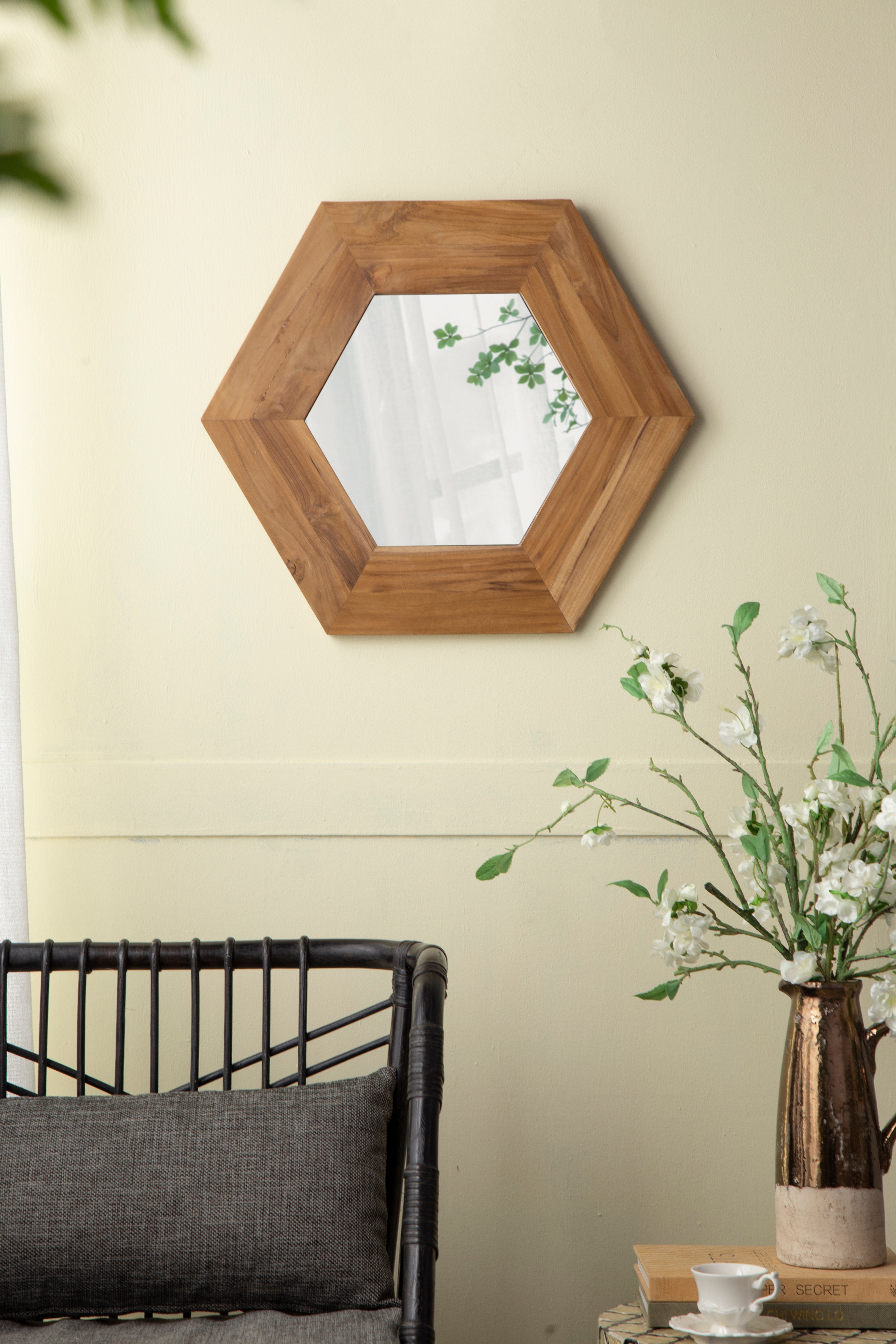 18.5" Hexagon Mirror