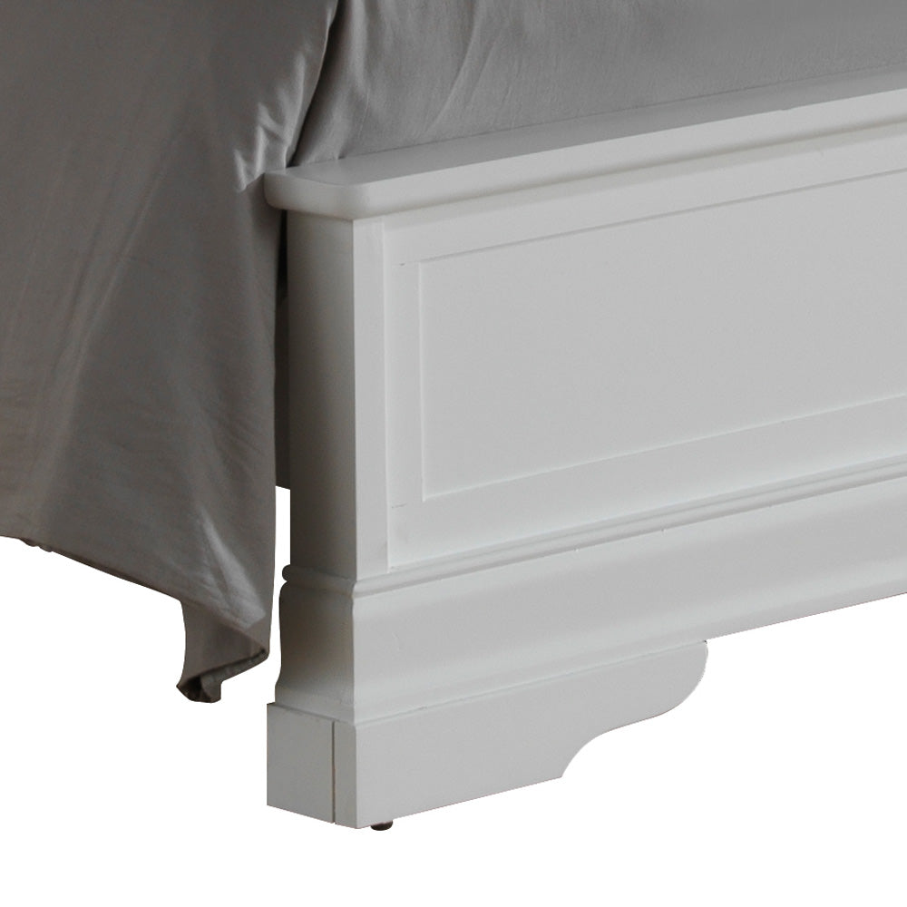 Charming Traditional King Bed