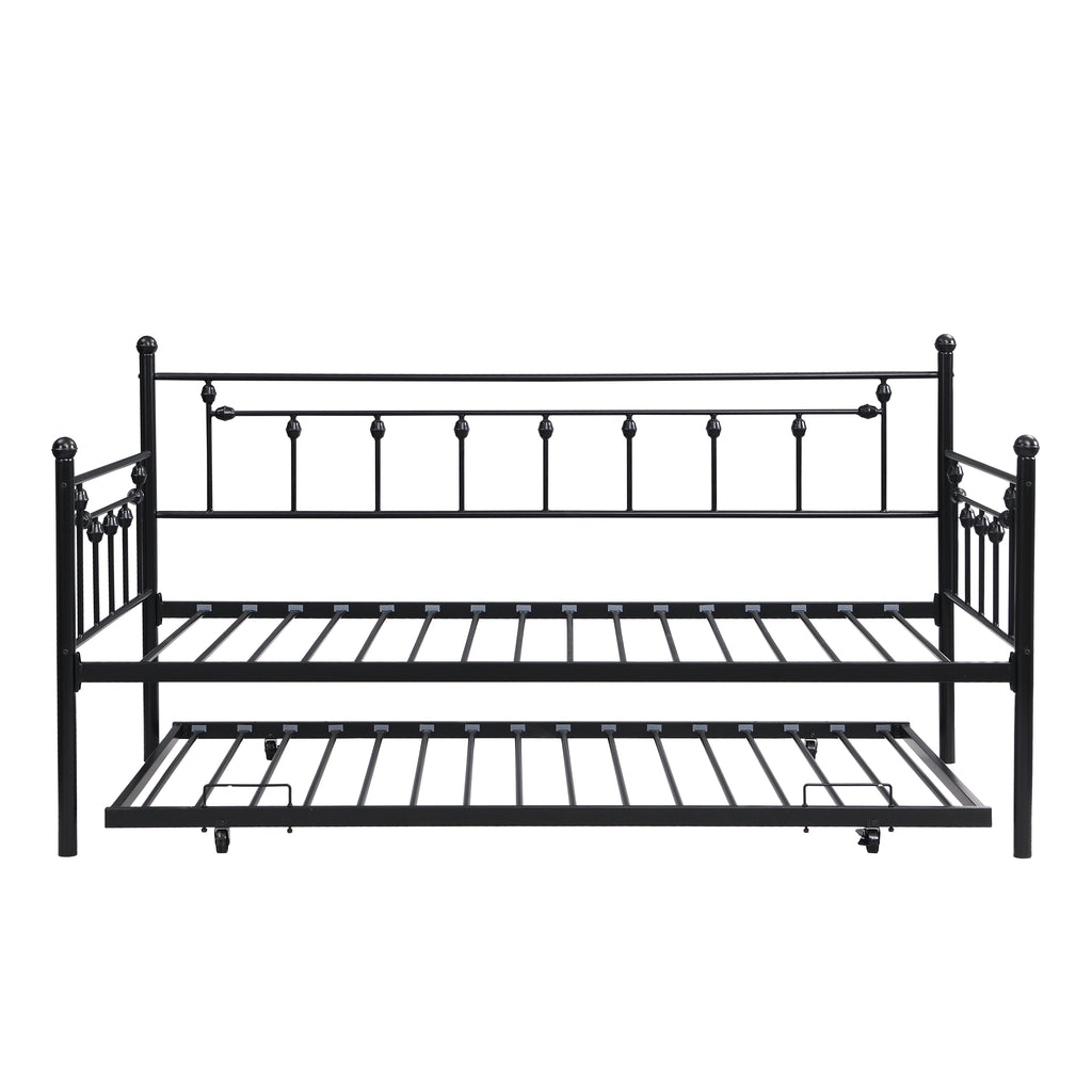 Daybed with Trundle
