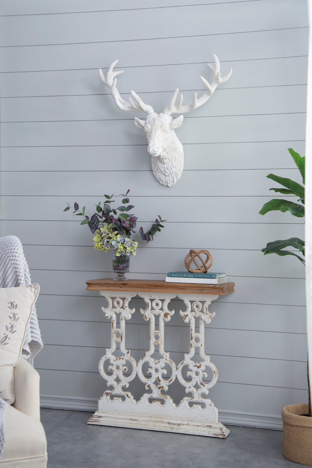 Classic Vintage Console Table