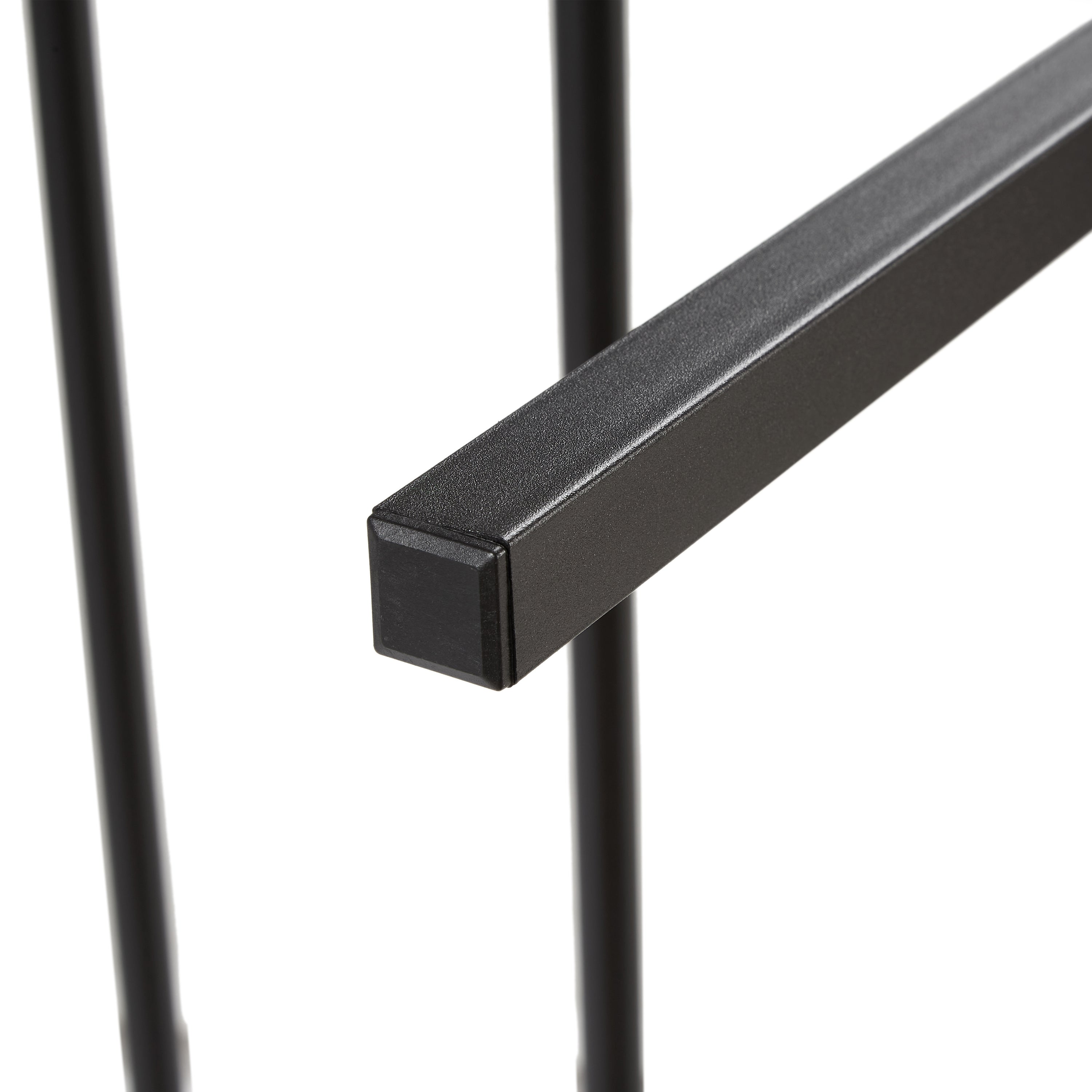 Queen Size Metal Platform Bed Frame with Wooden Headboard