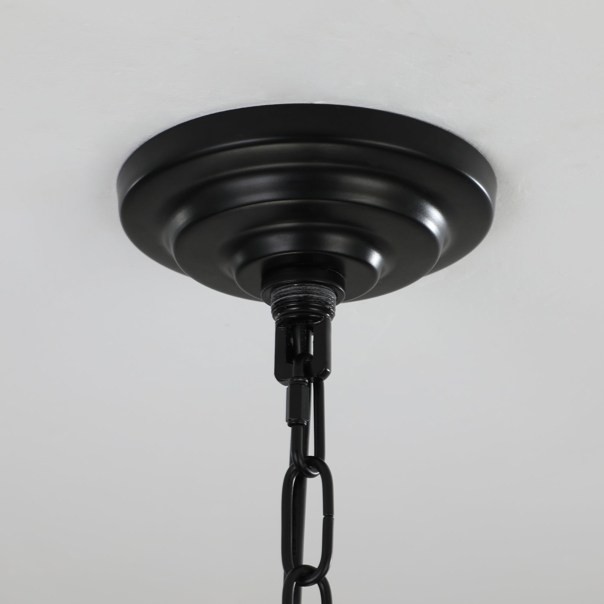 18" Modern 8-Light Pendant Chandelier