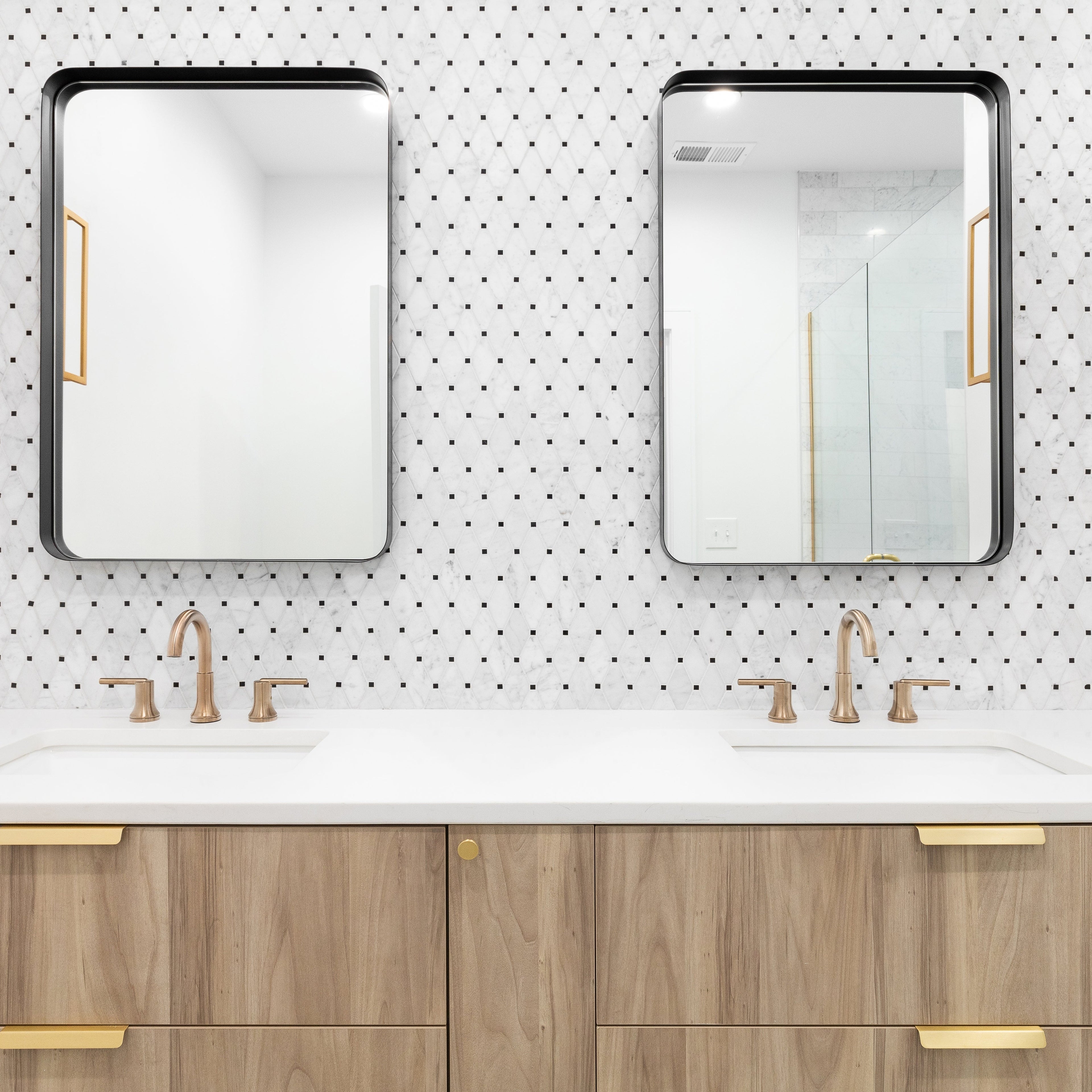 Wall Mirror 24x36 Inch