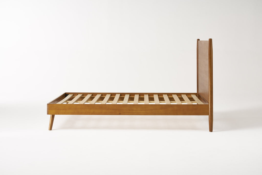 Cohron Solid Wood Platform Bed (King)