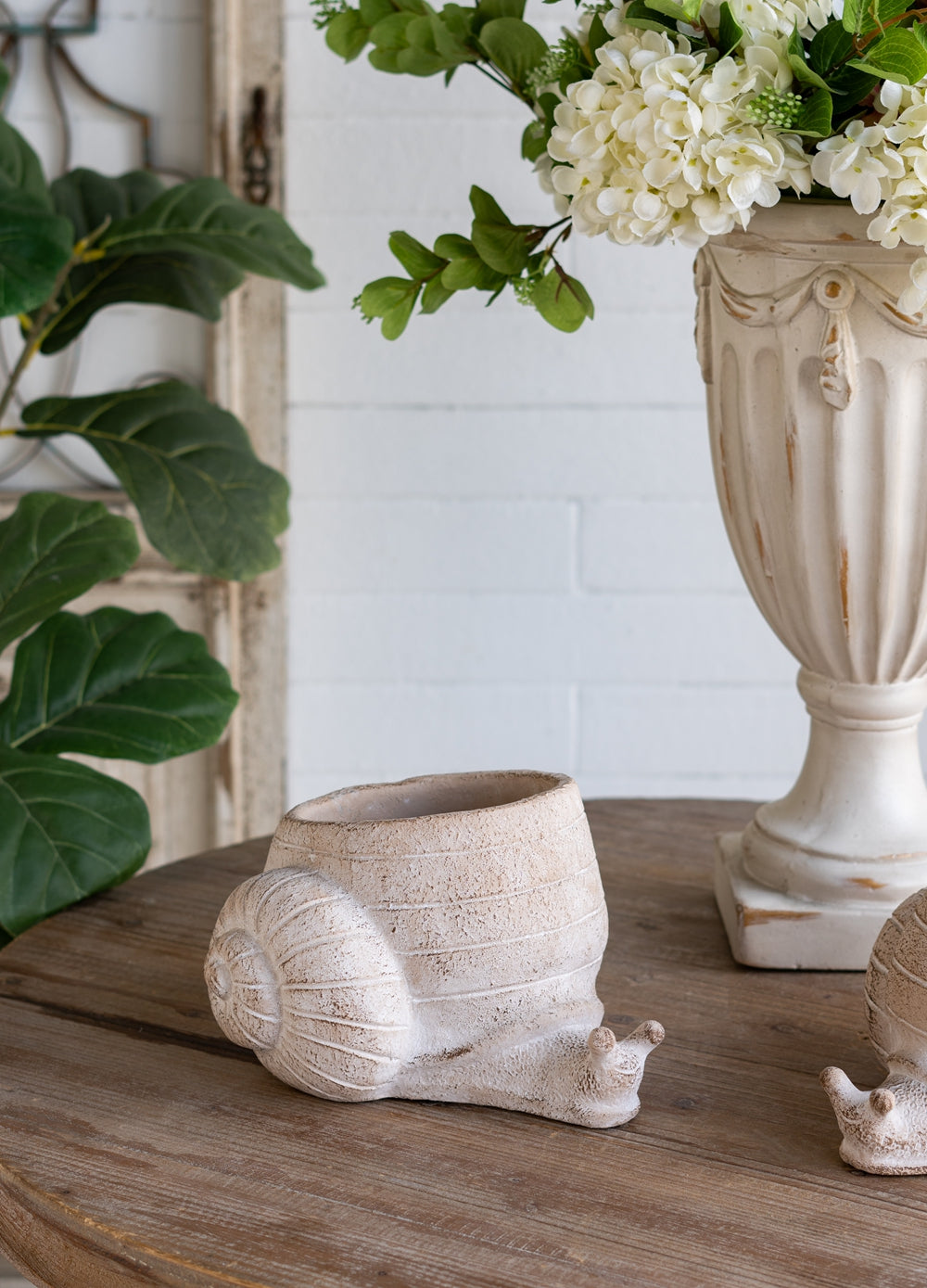 Decorative Planter with Snail Design