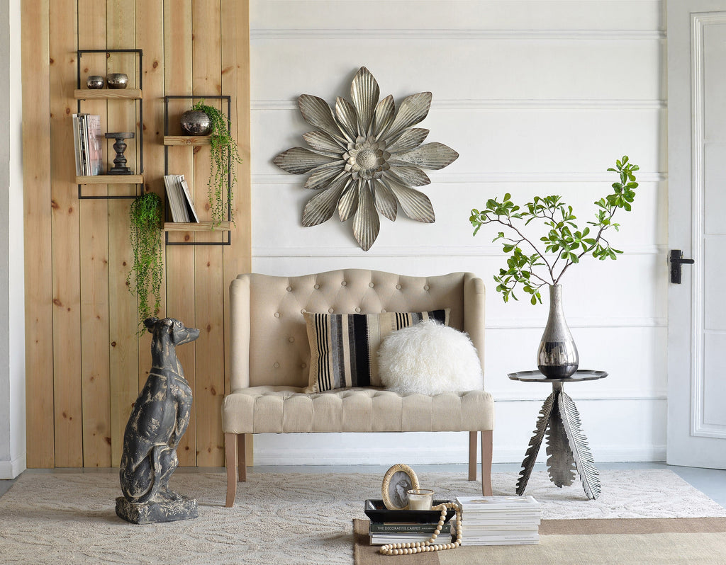 16.9 x 16.9 x 19.7 Leaf Side Table