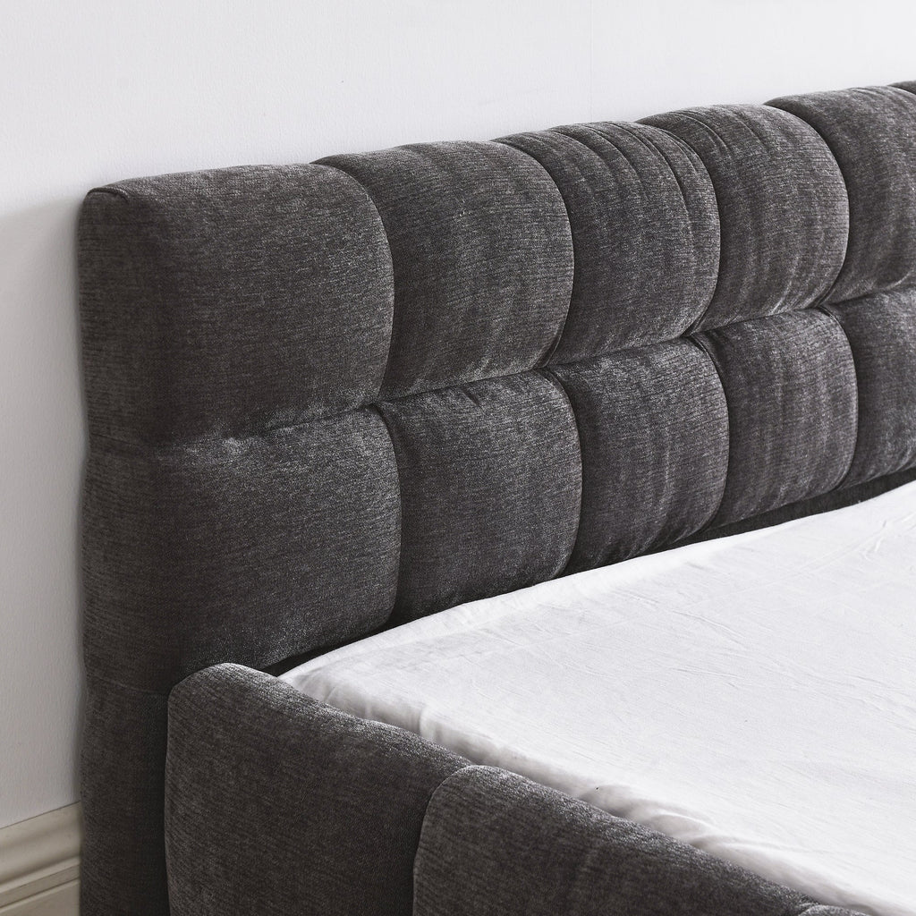 Queen Size Upholstered Bed Frame with Thick Fabric