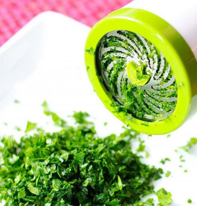 Manual Herb Grinder and Spice Chopper – Stainless Steel Blades