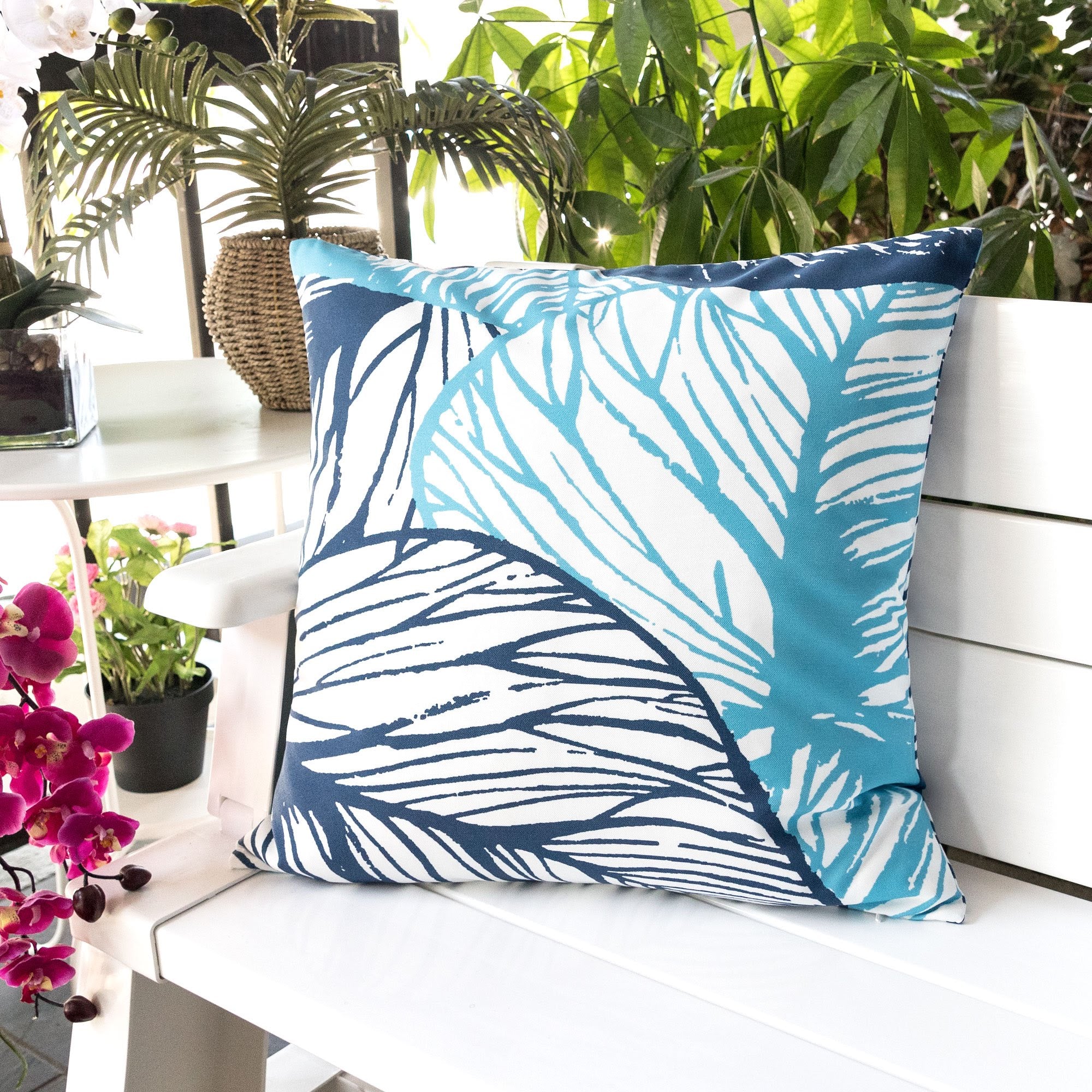Leaf Vein - Outdoor & Indoor Pillowcase