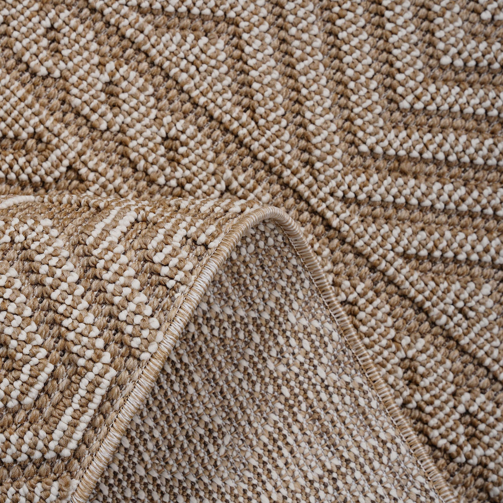 Guros Collection 4'x6' Area Rug