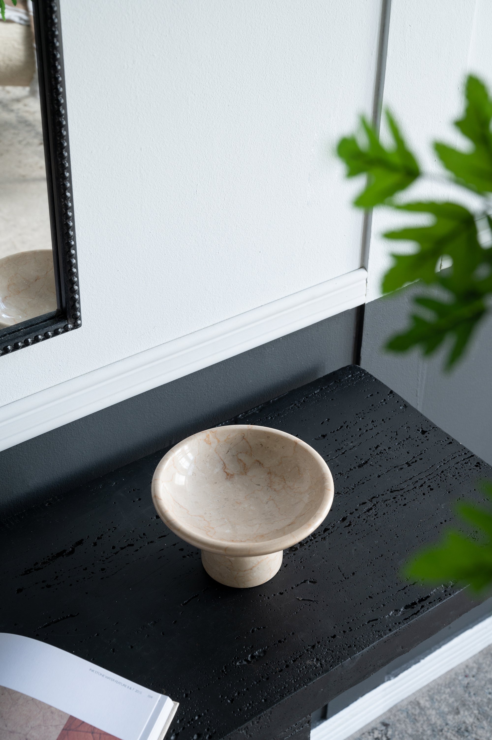 Round Marble Pedestal Fruit Bowl
