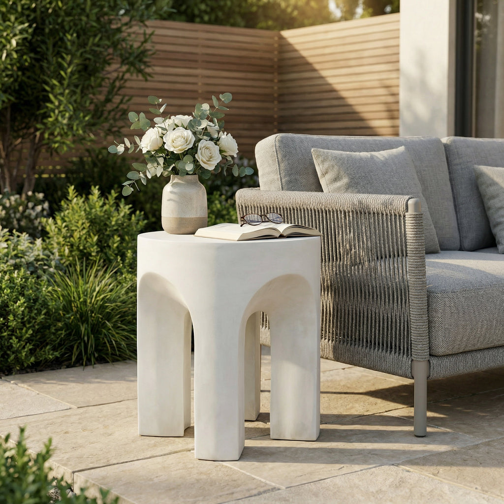 Outdoor MGO Round Top Side Table/End Table in Antique White