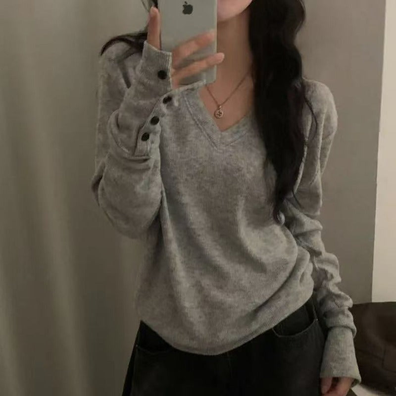 Korean-style Elegant And Versatile Top With Slit Cuffs
