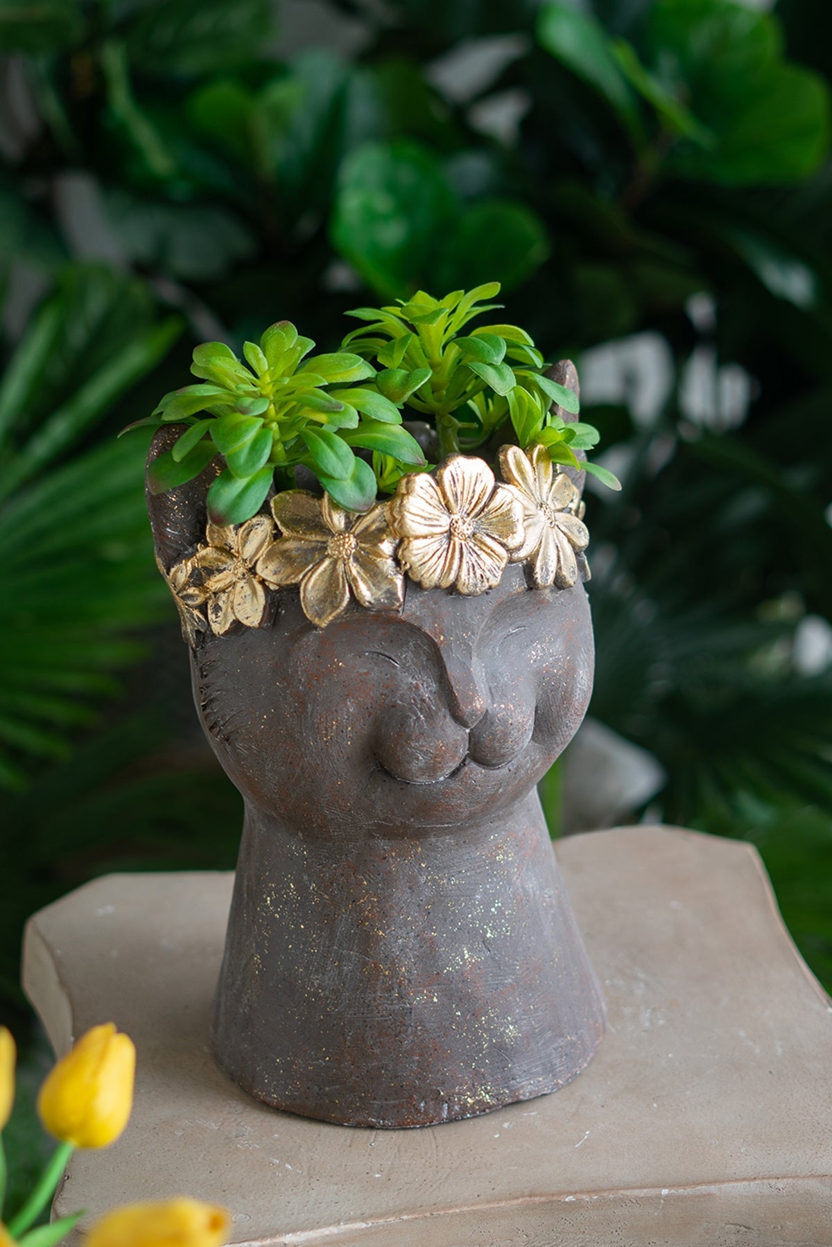 8.5x7.7x12.4" Magnesium Cat Statue Planter with Textured