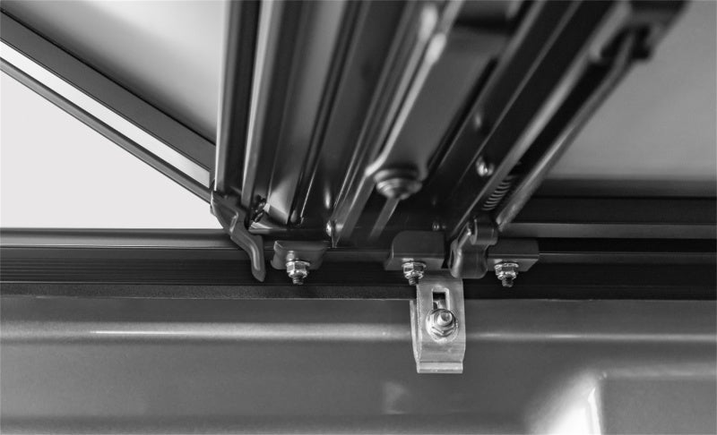 Access LOMAX Stance Hard Cover 03-09 Dodge Ram 2500/ 3500 6ft 4in Box G3040029
