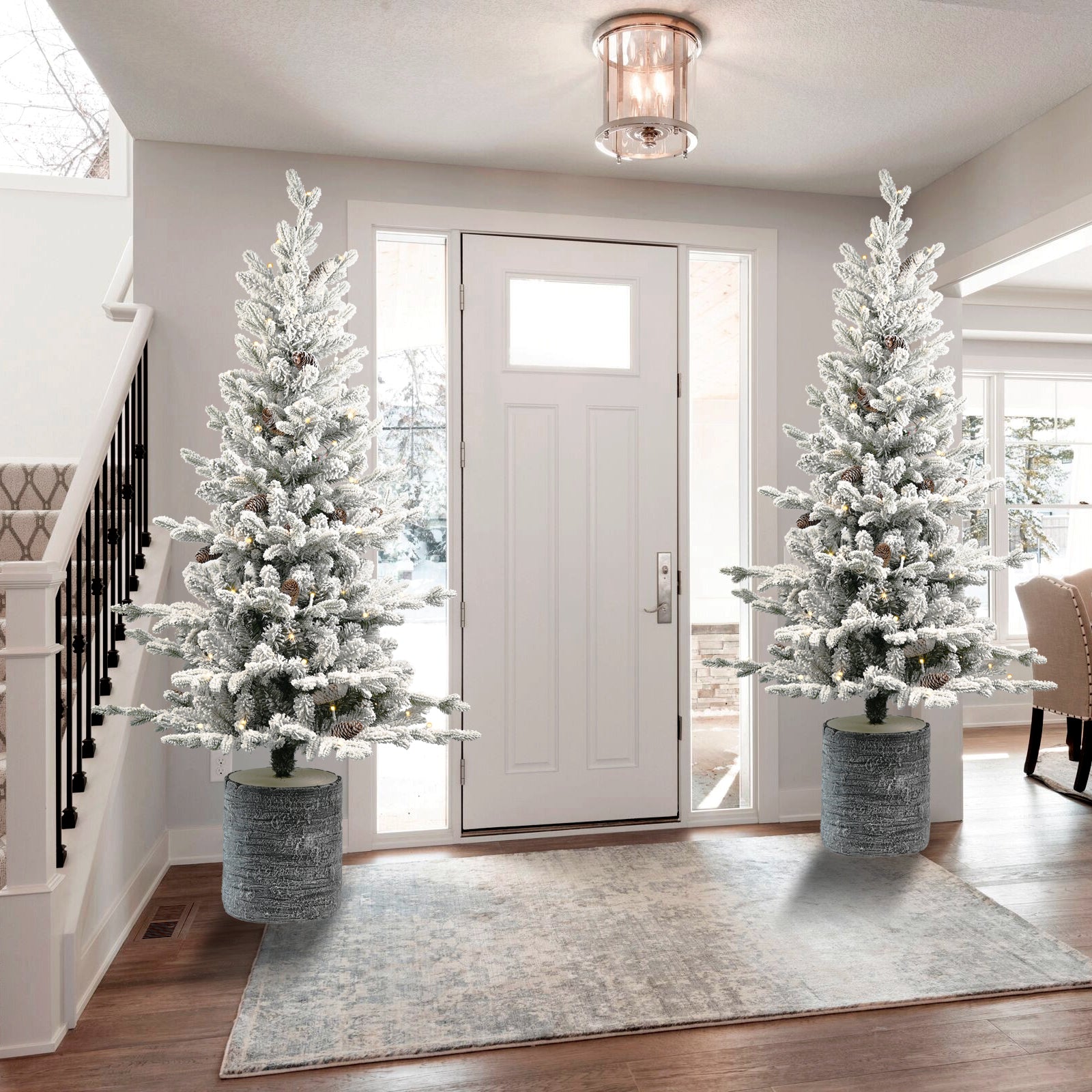2FT Flocked Christmas Tree with Pot Base, 30 Warm