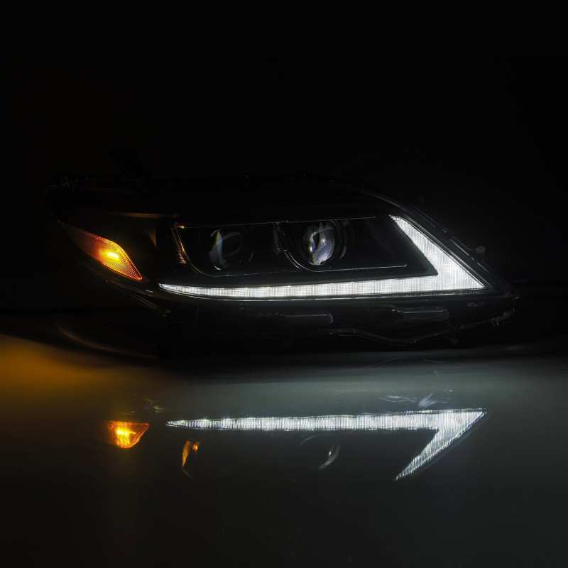 AlphaRex 11-21 Toyota Sienna PRO-Series Proj Headlights Plank Style Black w/Seq Signal/DRL 880764 *Discontinued