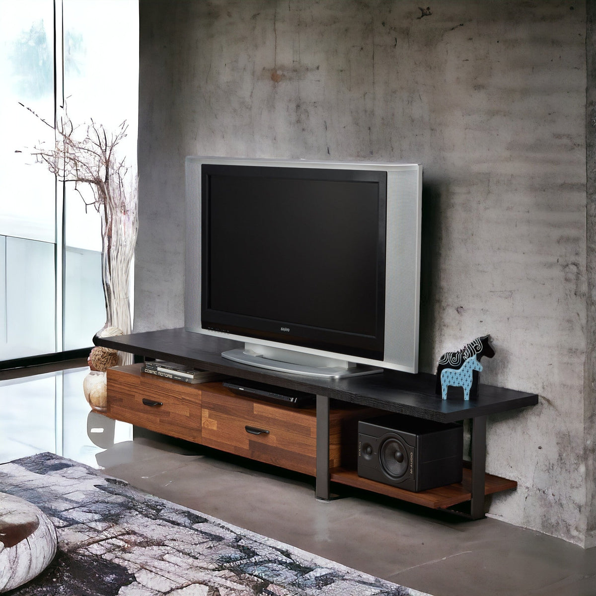 Elling TV Stand
