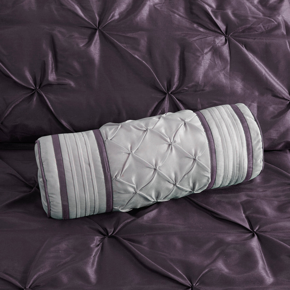 7 Piece Tufted Comforter Set in Plum for Full Beds