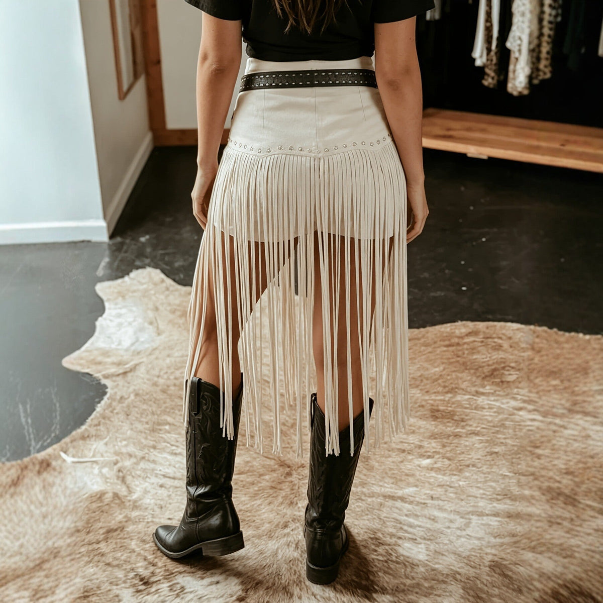 Womens Fashionable, Versatile Tassel High-waisted Shorts