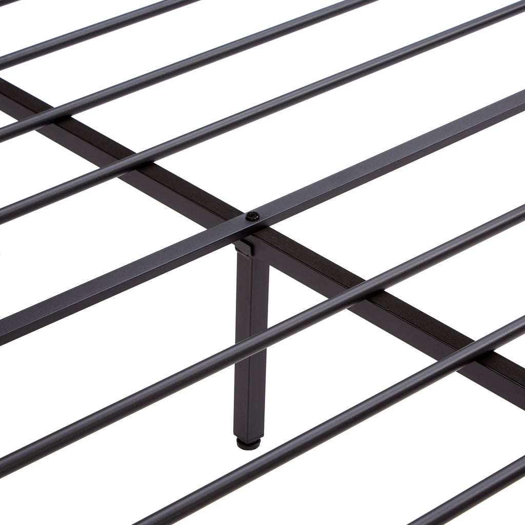 Queen Size Metal Platform Bed Frame with Wooden Headboard