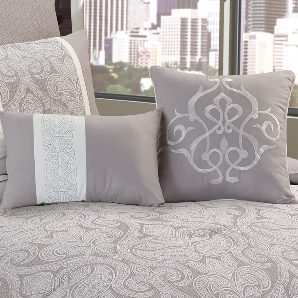Winthrop 10 Pc King Comforter Set