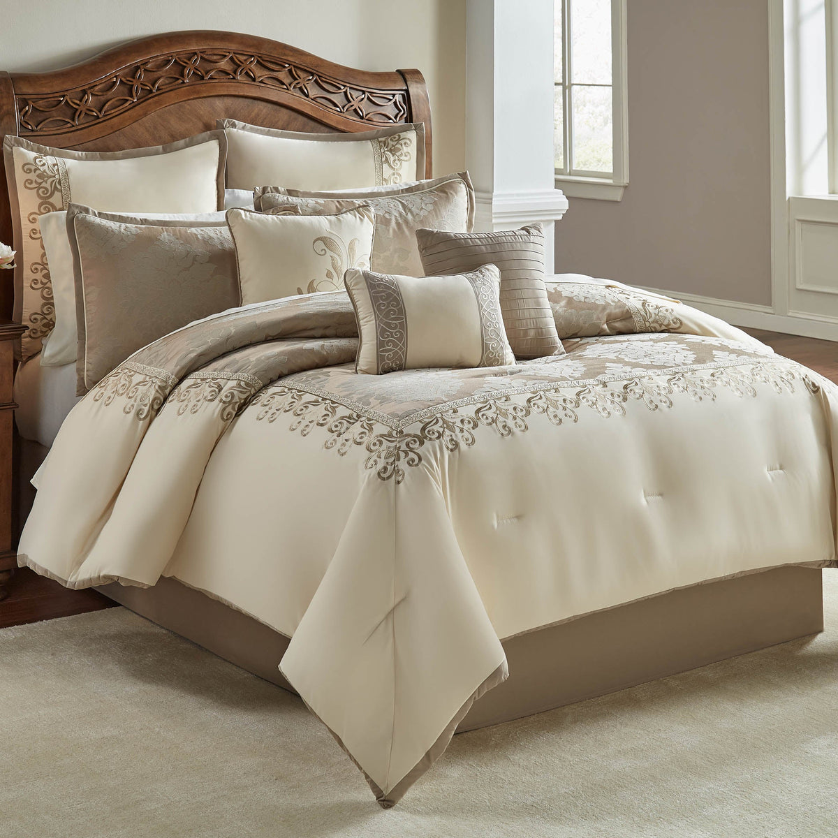 Hillcrest 9 Pc Queen Comforter Set