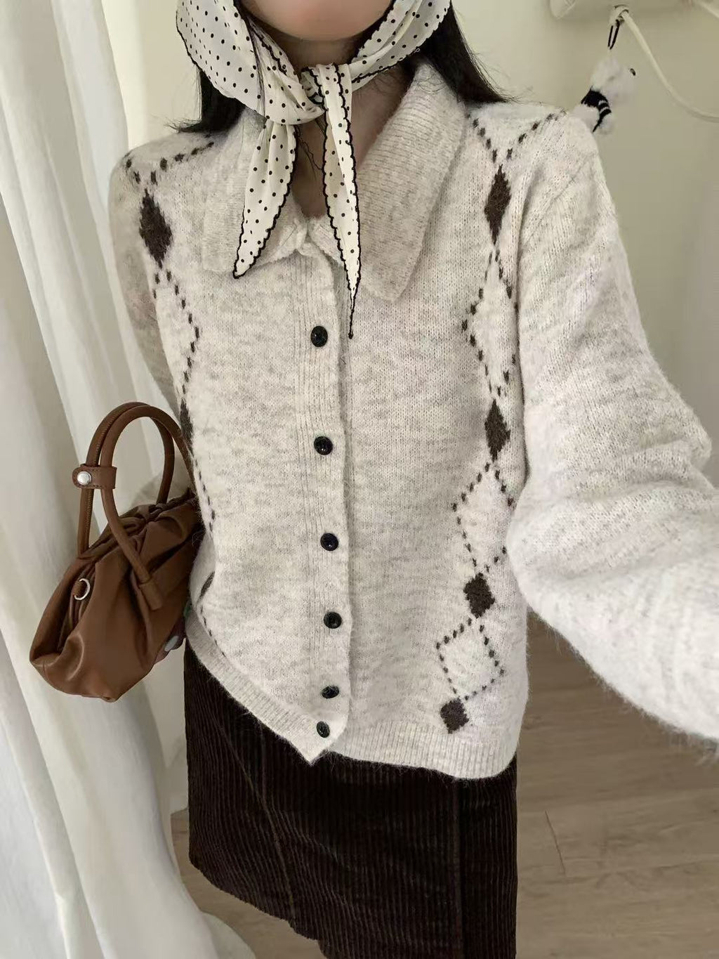 Women's Korean-style Vintage Argyle Collared Knit Cardigan, 2026 Autumn-Winter New Arrival, Soft Loose Lazy-Style Sweater Coat