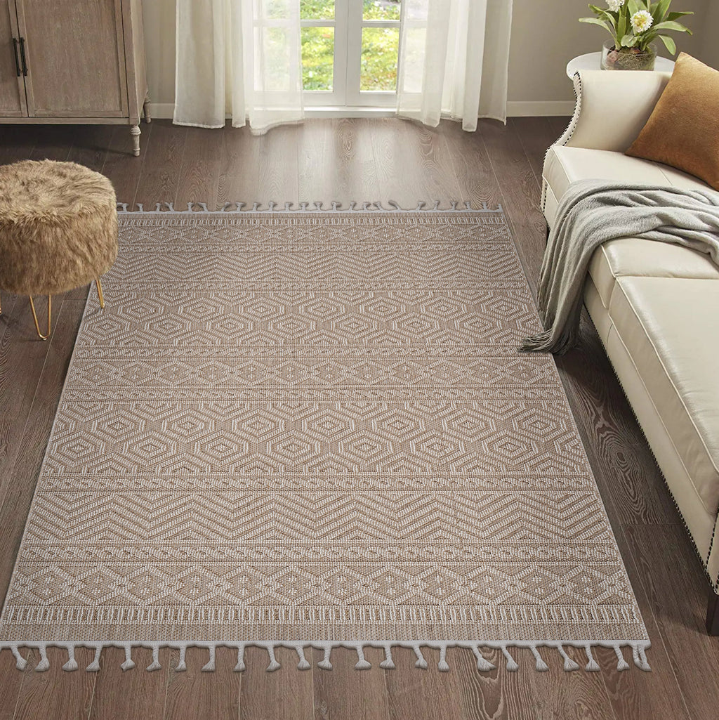Guros Collection 4'x6' Area Rug