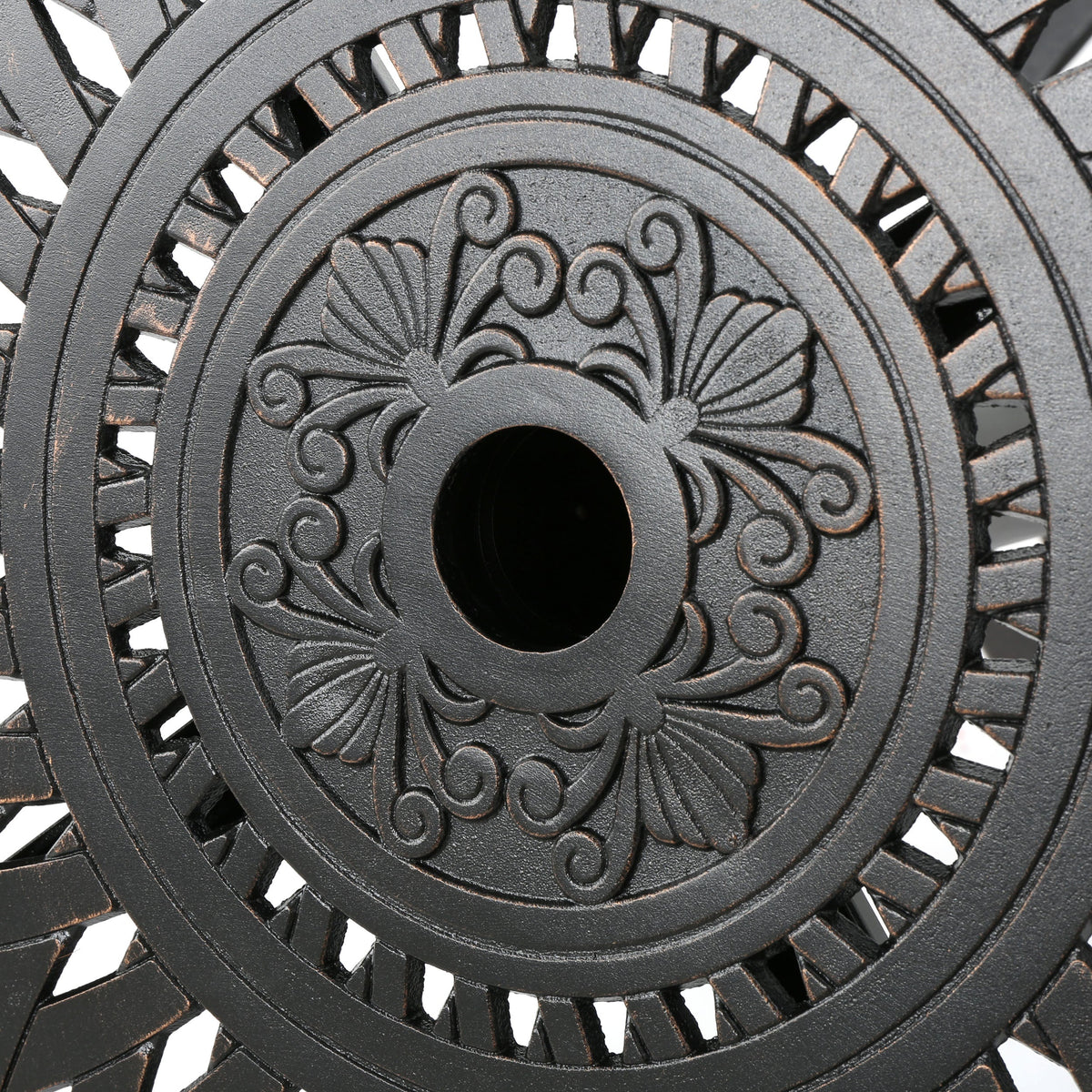 Cast Aluminium 35'' Round Bar Table