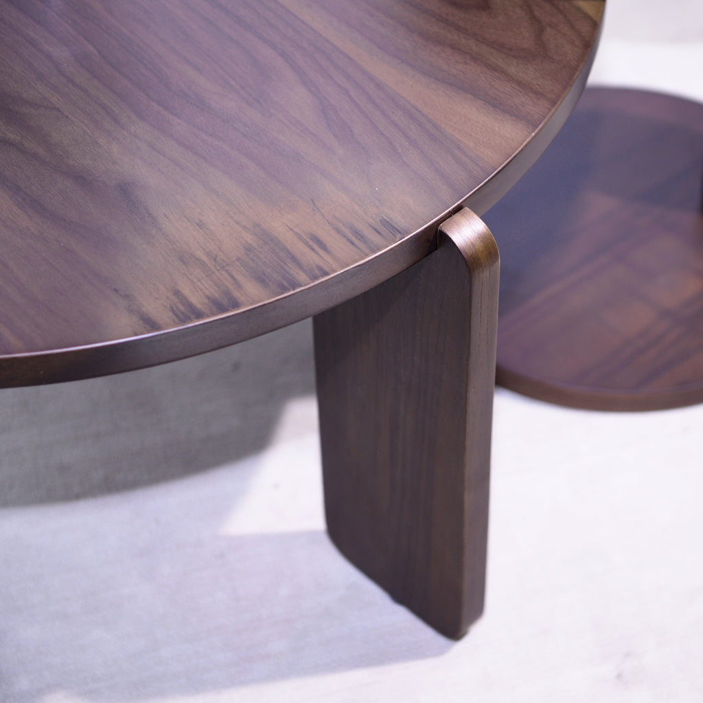 32.68 Inch Nesting Round Wood Coffee Table with End Table Set of 2
