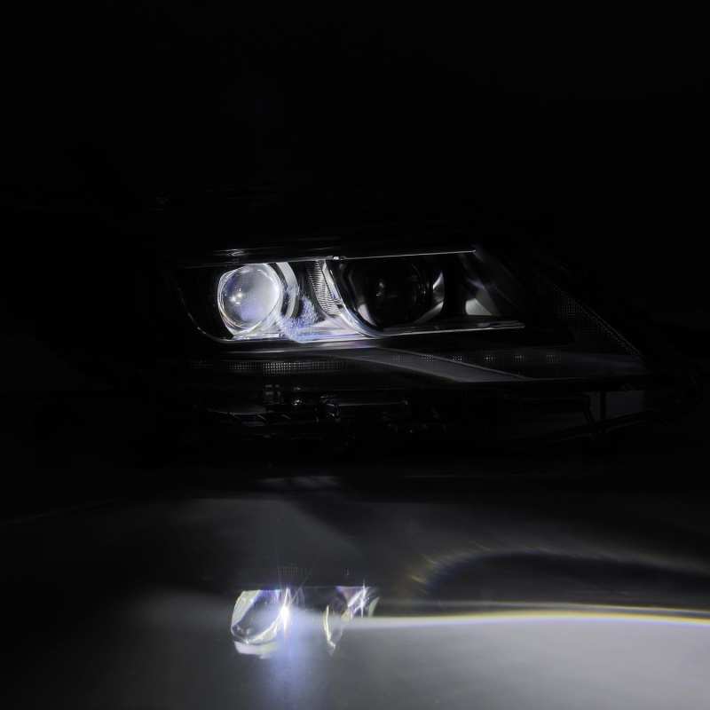AlphaRex 11-21 Toyota Sienna LUXX LED Proj Headlights Plank Style Black w/Seq Signal/DRL 880766 *Discontinued
